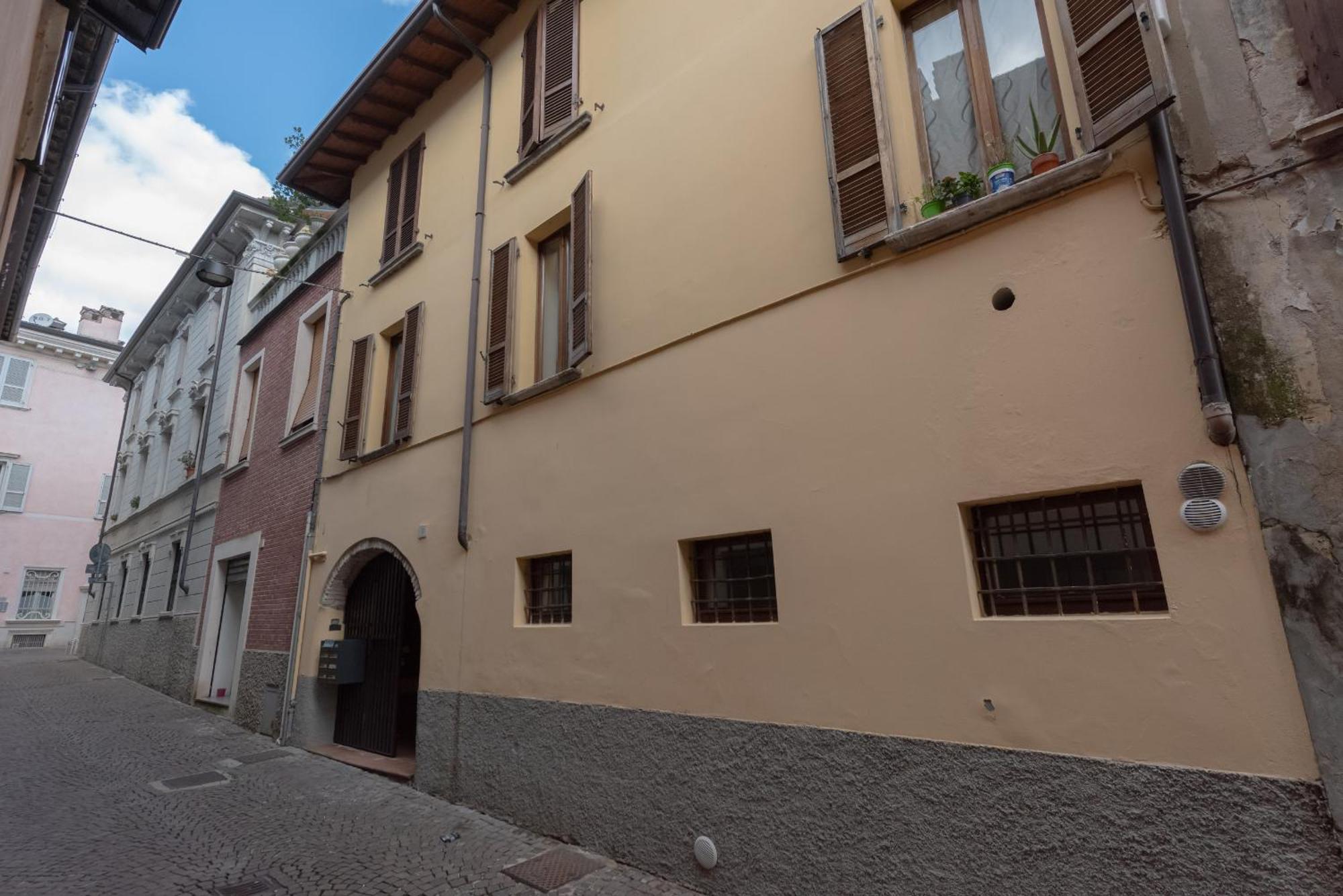 Residence Orti Apartments By Wonderful Italy Saló Exterior foto